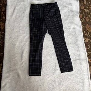 Old Navy Black and White Plaid Pants